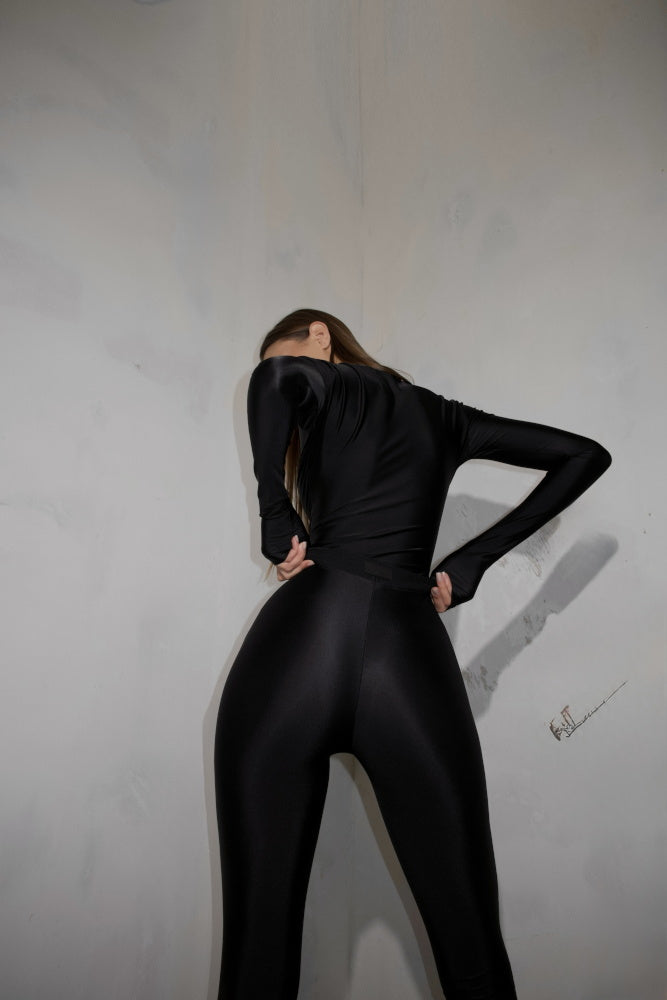 Space Black Long Sleeve